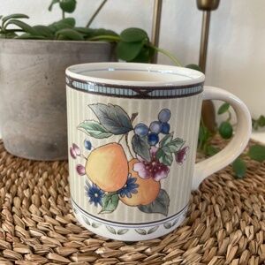 Mikasa GARDEN BLOSSOM 3 7/8” Jumbo Cup Mug Fruit Floral Discontinued Malaysia
